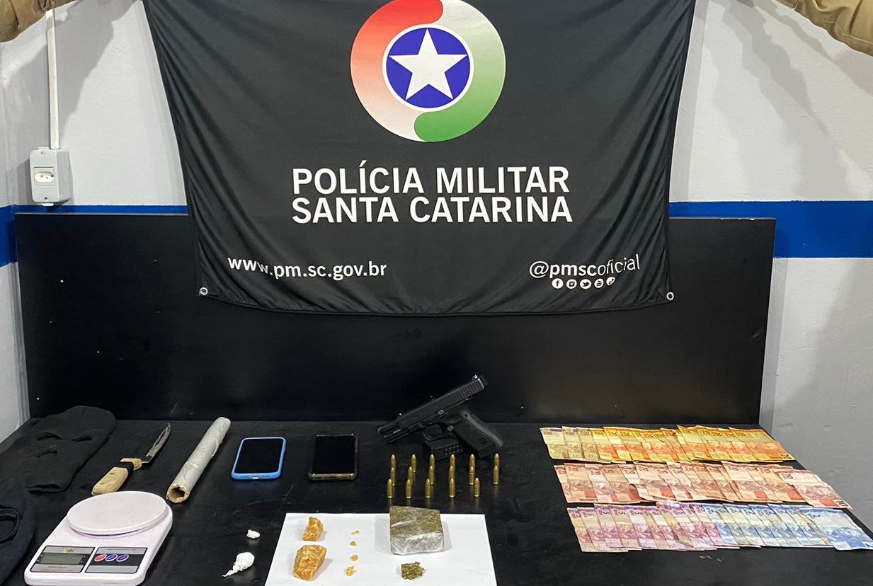 Polícia Militar Prende Casal Por Tráfico De Drogas E Porte Ilegal De